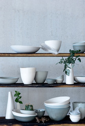 Deliver elegance to your table with ceramic homewares
